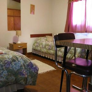 Habitación con 2 Camas Individuales